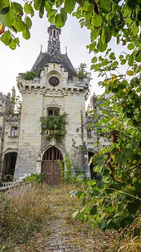 Exploring an Abandoned French Castle in France