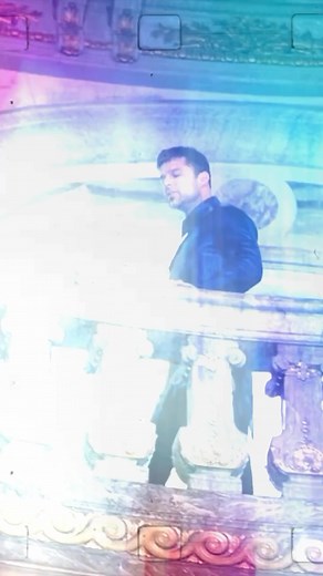 Repost from @rickymartinwebteam • ‘Eres el que nunca olvidamos @ricky_martin...’ ❤️ Ya son 13 AÑOS de “Frío” junto @wisinyyandel ¿Cuántos años tenías cuando la escuchaste por primera vez? 🎶🔥 | Lo Nuestro Es Puro Amor FCO de Ricky Martin