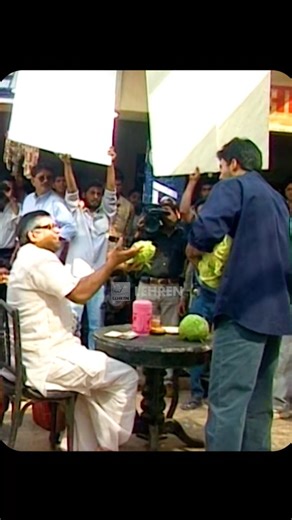 70K views · 8.8K reactions | Akshay Kumar, Paresh Rawal & Priyadarshan: Exclusive & Unseen BTS Of Hera Pheri (2000) Film #herapheri | Lehren | Facebook