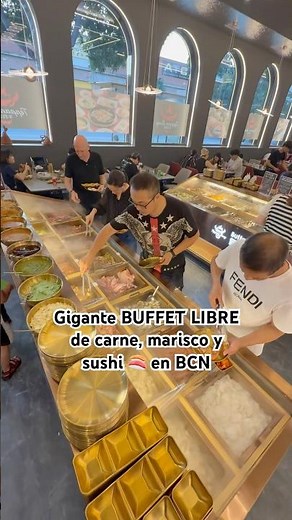 Giant, NEW all-you-can-eat meat, seafood, and sushi buffet 🍣 in Barcelona | Teppan Buey BCN