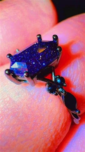 Sparkly Cute Rings for Fashion Lovers