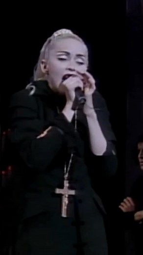 ✝️ Madonna – Like a Prayer (1990) 🇺🇸 | Live in Yokohama, Japan #Shorts #80sMusic #PopLegend