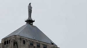 The history of the observation deck of the Chicago Board of Trade Building | Britannica