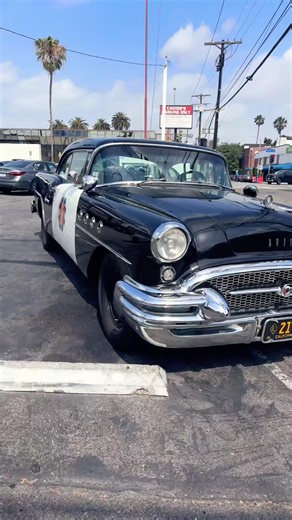 1955 Buick Highway Patrol — Легенда 50-х на улицах ЛА 🔥