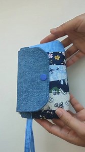 100K views · 2.3K reactions | DIY Patchwork and Denim Wristlet Purse #fbreels #fbviral #easysewing #quilt #handmade #handmadecrafts #sew #trending #fbpost #upcycle | DIY Cheng | Facebook