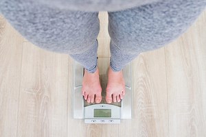 Subir de peso al empezar al gimnasio: ¿es normal?