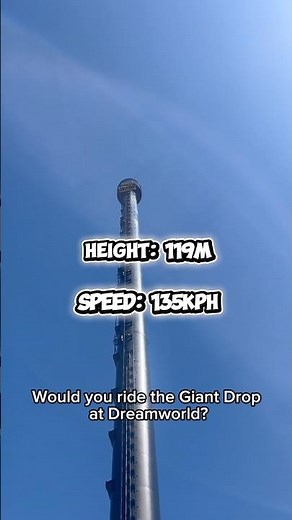 Would you ride Australia’s scariest ride?? 📍Giant Drop at Dreamworld, Australia #dreamworld