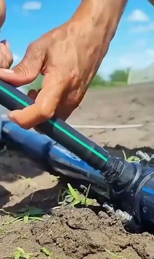 ​How to Connect a Drip Irrigation Hose