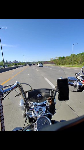 Downtown view... #skyline #KC #kcmo #RayBanMetaSmartGlasses #raybanmeta #facebookreelsviral #reelsfb #reelschallenge #facebookviral #asmrvideo #goodvibesonly #harleydavidsonmotorcycle #dailylife #highway #harleylife #riders #motorcycle #motos #rider #harleydavidsonmotorcycles #wearyourhelmet #safetyfirst #ridesafe #fun #funtimes #riding | The Everyday Biker