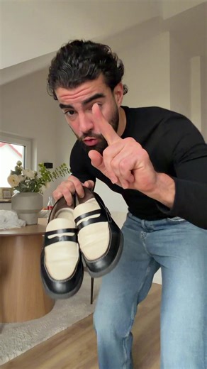 Elevate Your Wardrobe: Essential Men's Fashion Tips