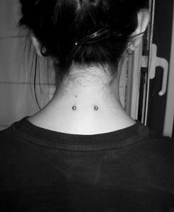 An Illustrated Guide to Neck and Nape Piercings