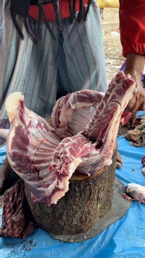 Goat brisket meat processing skills