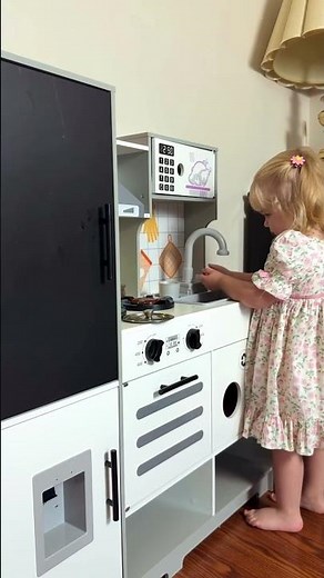 JOYDIAS Kids Play Kitchen Set, Pretend Wooden Kid Kitchen Playset Toy