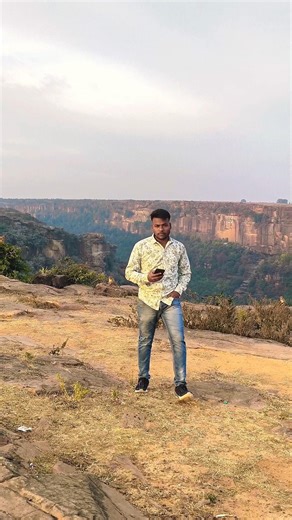 Kyon Nahi Pyari Teri Jaan#viral #love #explore #panjabisong #jassmanak #trding #youtubeshorts #rewa