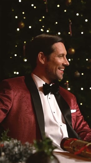 Velvet Dinner Jackets | Party Season Starts Here 🎄