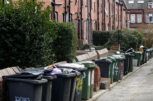 Everything you need to know about new glass recycling collections in Leeds