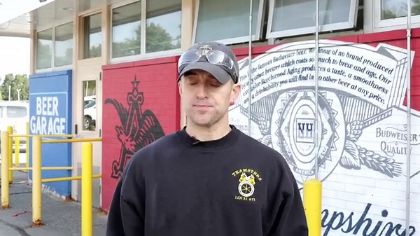 MEMBER EXPERIENCE, PARTICIPATION MAKE ALL THE DIFFERENCE As Anheuser-Busch Teamsters national negotiations inch closer to contract expiration in late February, rank-and-file Teamsters like Ryan of Teamsters Local 633 in New Hampshire are bringing their frontline experiences to the bargaining table. Rank-and-file Teamsters know better than anyone — particularly Anheuser-Busch executives — what is needed in a fair new contract. “My experience and input are valued, and we’re able to use the rank-an