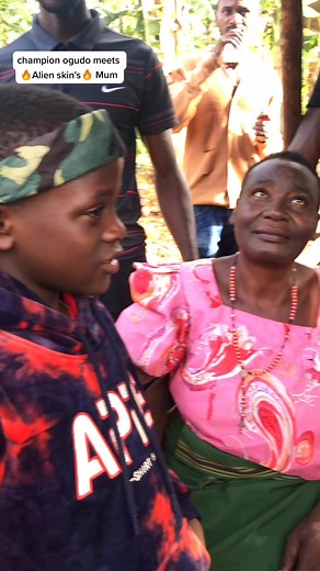 Champion Ogudo meets Alien skin's Mum #Alienskin #lugamidia @Champion Ogudo