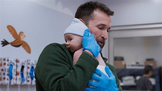 'The Pitt' Season 2 Review: HBO's Smash-Hit Medical Drama Doubles Down on What Worked (and Didn't) the First Time