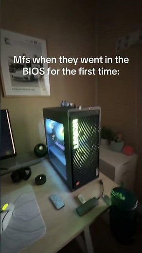“Hacking into the mainframe” ahh vibe 😭💀🥀 #trending #gaming #techtech #viralvideo