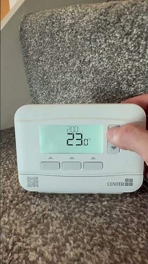 “How to use” Centre brand wireless programmable room stat #centralheating #diy #boilerinstallation