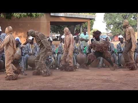 Danses sénoufos des hommes panthères (Korhogo - Côte d’Ivoire)