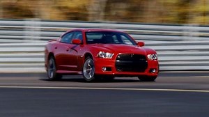 Dodge Charger SRT8 2012-2014 Review