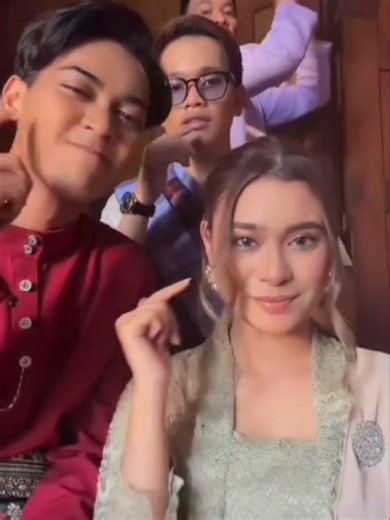 kak long delay² sikit sbb baru belajar ya gais🤭✨ n kita ada cameo uncle ameng😂✨ 🧶 [ @ADI? @ammarhaikall @officialathalia ] 🐾 #ttmm #ttmmraya #athalia #ammarr #hadie