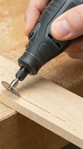 This Tiny Tool Makes Perfect Cuts 😲 #tools #woodworkingtools #powertools