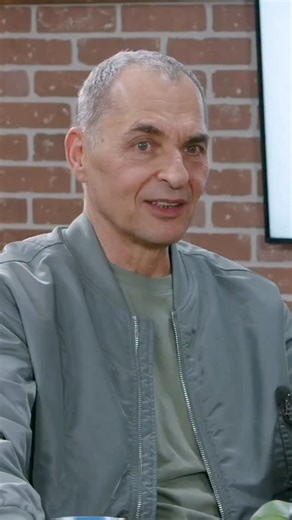 @tv2fischer_vision on Instagram: "@laszlo.palik a @palikekvilaga mai adásában arról is mesél, hogy az @exatlonhungary műsorvezetőjeként mi volt a küldetése a 2020-as világjárvány kirobbanásakor...🎙️ #tv2 #exatlon #tv2fischer_vision"