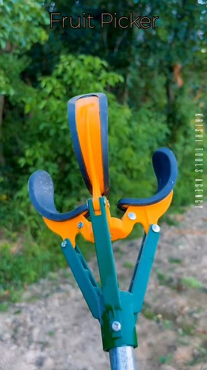 Fruit Picker Tool (💲Shop Link 👇👇) https://l.facebook.com/l.php?u=https://tr.ee/Xax5kb&h=AT2I5Lwyu_0ULjIpOAxvacr3BV-Sd4BnLtI-MrGQgfdqiKCNOtvB4fUQfeBOmh0wzN3aXAwejuiP4SzqtVllJRjuEoqB7CjtudyidrywMCnuOOr4o1SmvLS0RW9bX2t_Cph2bcUp9CkSUBo&s=1 #fruitpicker #gadgets #gadget #tool #new #viral #agriculture #farming #instagram | Krishi Tools Agency