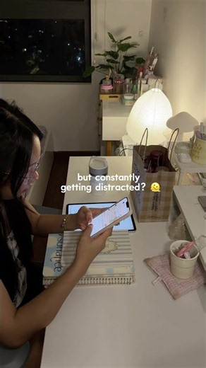 The Ultimate Study Hack? Testing the Tiny 58g XTEINK X3 Pocket eReader! 📚✨