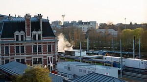 Valenciennes : un mort après l’incendie d’un wagon de fret en gare