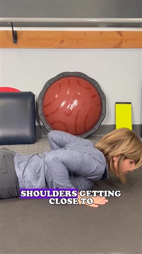 ⭐️ Pre-Push Up Exercise for HyperMobile Shoulders ⭐️⁠ ⁠ You will be so surprised how shaky you feel when this is done correctly! Great for shoulder stability! Great for core stability! And more!⁠ ⁠ Here are some things to keep in mind for the best results:⁠ ⁠ 🗝️ This is not a cobra! You should be going into extension ⁠ 🗝️ Watch your lower back curve! Neutral always!⁠ 🗝️ Don't lock out your elbows⁠ 🗝️ Keep your shoulder blades away from the ears⁠ 🗝️ If you can't go up all the correctly... DO