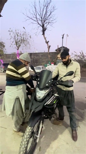 Installing accessories in Zonsen Carrera 250 #travelwithmusafir #foryou #bikelover