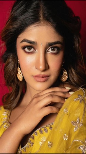 Balamani vibes loading… 💛✨ Power, grace & tradition in one frame 🔥#DimpleHayathi#BalamaniLook