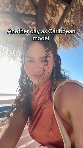Caribbean life ☀️ ( I bunning )😭 #caribbean #caribbeanmodel #model #photoshoot #caymanislands #fyp