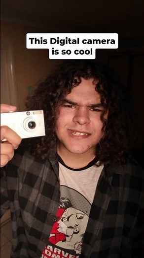This Canon Ixus 70 is so COOL