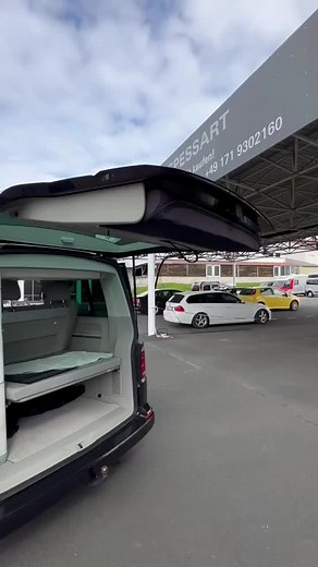 Exploring Vehicle Pop-Up Roof Features