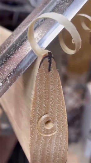 the process of making an ax handle #shortvideo