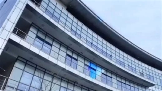 潘刚以创新驱动伊利发展 攀登乳业更高峰