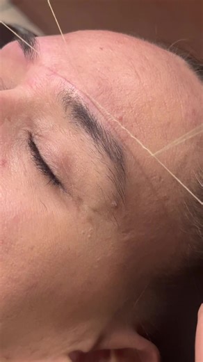 Learn Brow Threading Techniques for Perfect Shape