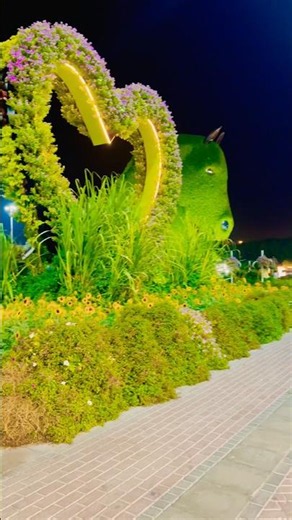 🌺🌈Colorful Escape Surrounded by Flowers | Dubai Miracle Garden 4K Walk #dubai #trending #photography