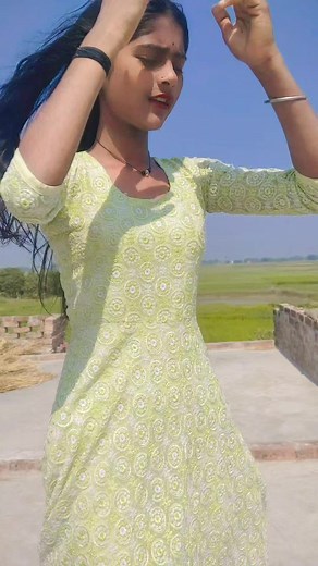 3.5K views · 395 reactions | Kumare me bhatar Bala piyar debau ge 殺殺殺 | Rajani_rani_official | Facebook