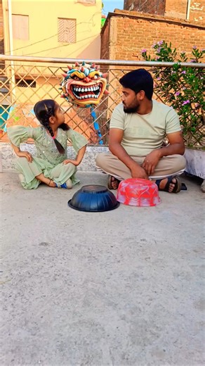 Karishma bhaiya ne yah kisko pakda 😳#shortsvideo #shorts #nairasamaira