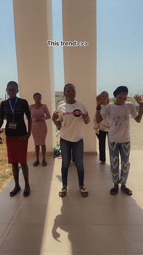 Some of our coursemates did the dodo challenge #lautech #lautechconnect #lautechinstablog #coursemates #fyb #fyp #marketing #thecharidoxaclass #marketing25 #dodo