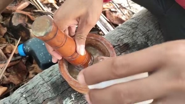 1.1M views · 24K reactions | Rejeki Nomplok Nombak Ikan dua ekor sekaligus, Pulau indah kaya hasil Alam | Daeng Lala | Facebook