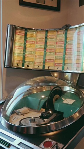 Lost in time with our 1960s AMI Continental Jukebox 📀🎼 ParSonics.com | Alan Parsons