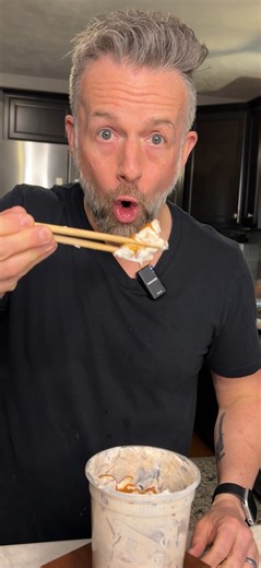 Here’s my Lower Calorie Higher Protein TWIX SALAD 🥗 ✅ 372 CAL, 24p, 60c & 5f. 🍎 2 Macoun apples. 🍎 1 cup plain non fat Greek yogurt. 🍎 1/2 tsp cinnamon. 🍎 2 Twix minis. #snickerssalad #twix #lowcal #proteindessert | Jamie Dugan