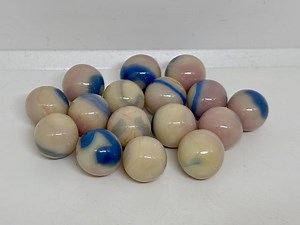 Jabo Fenton Burmese Uranium Glass Marbles: UV Reactive Vintage Collectibles - Set of 16 - Etsy